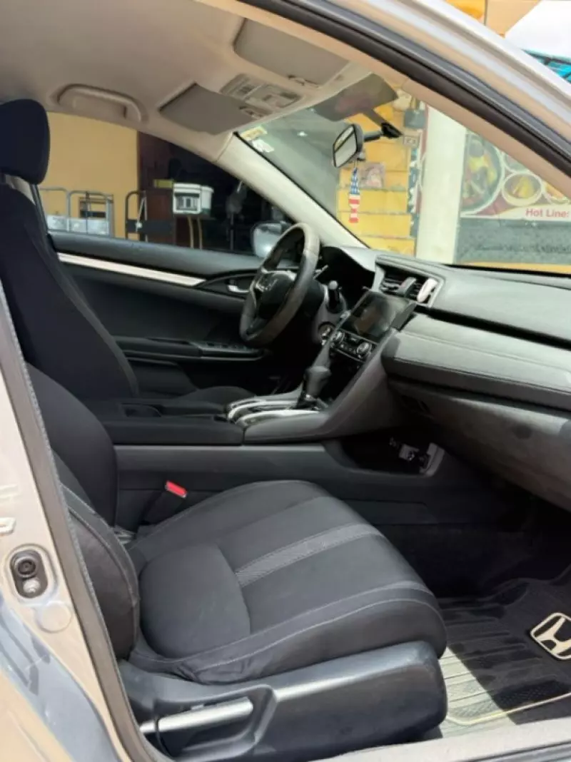 Honda Civic   - 2017