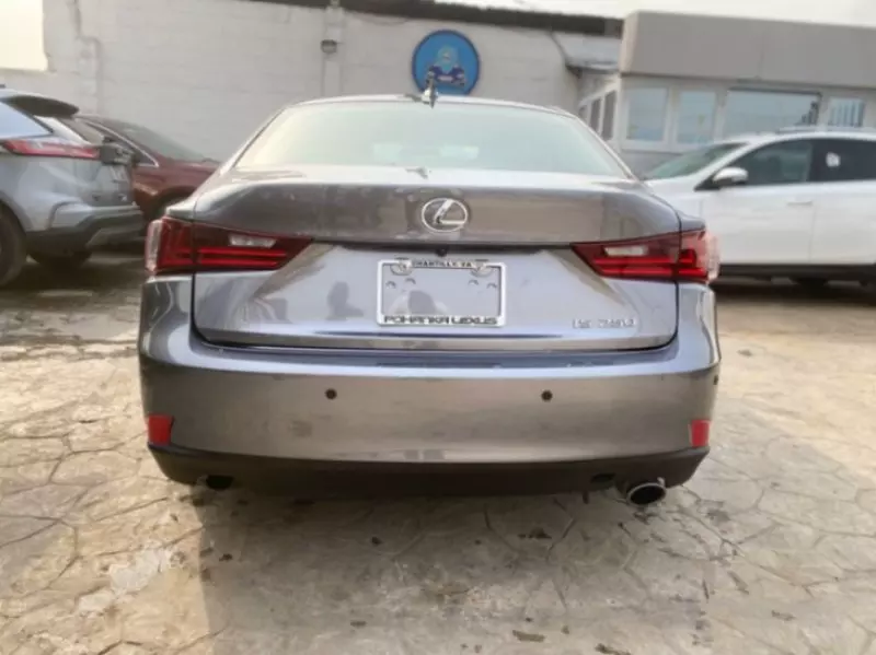 Lexus IS 250   - 2015