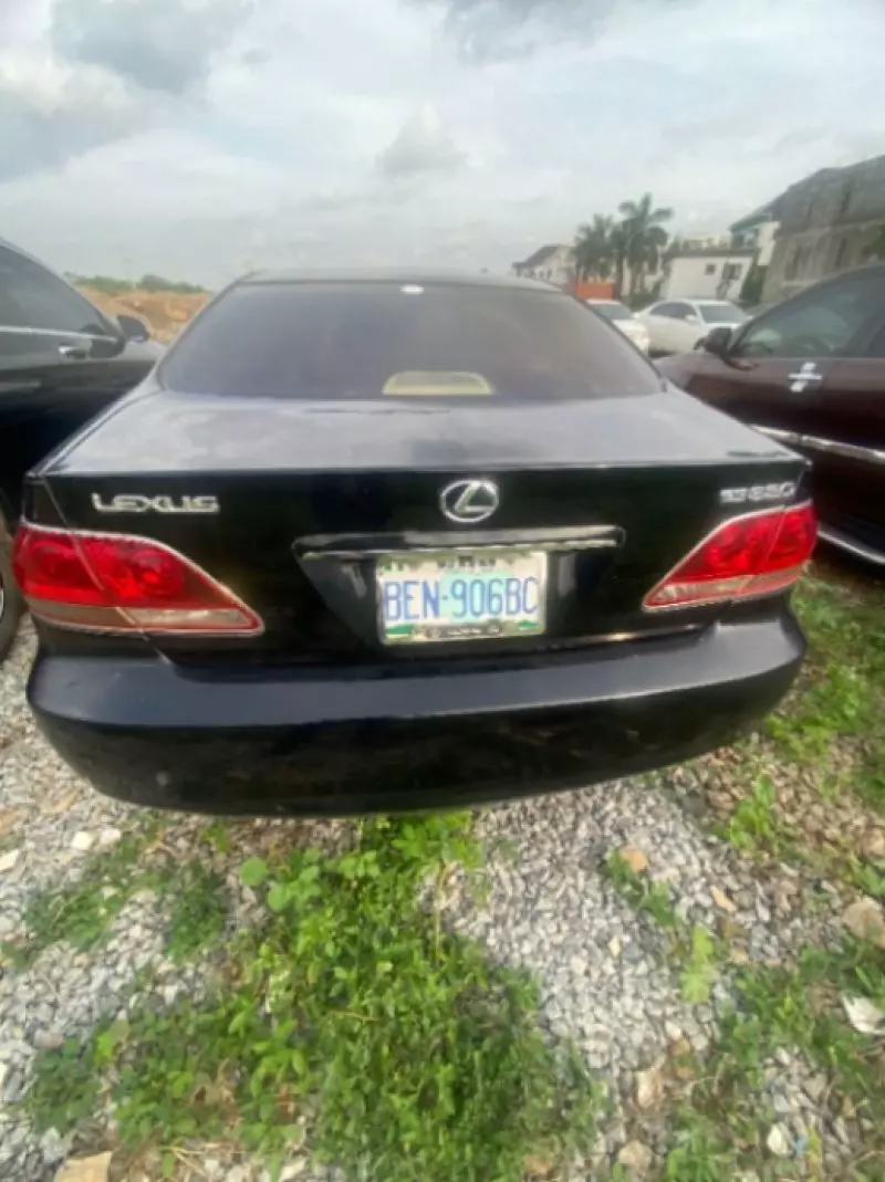 Lexus ES   - 2005