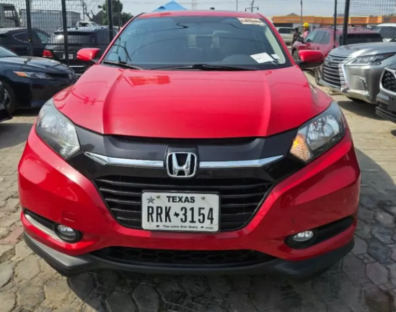 Honda HR-V   - 2016