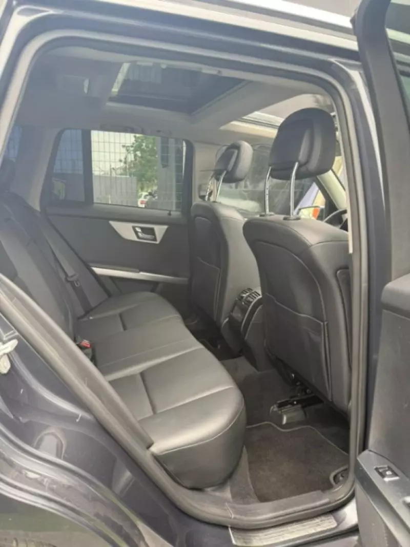 Mercedes-Benz GLK 350   - 2009