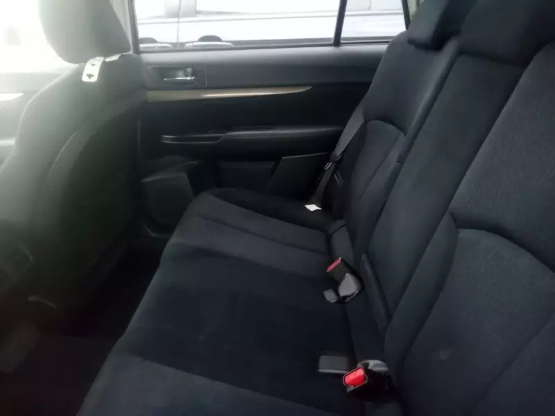 Subaru Outback - 2012