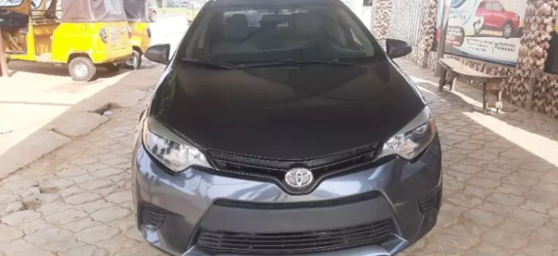Toyota Corolla Hybrid    - 2016