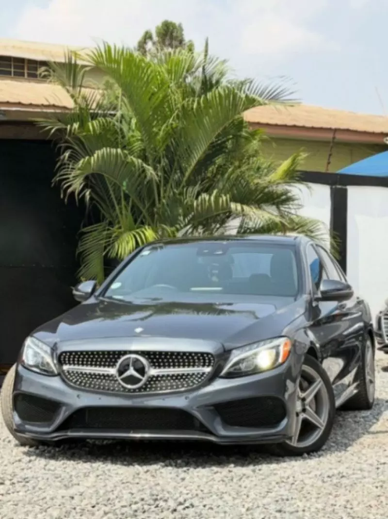 Mercedes-Benz C 300   - 2016