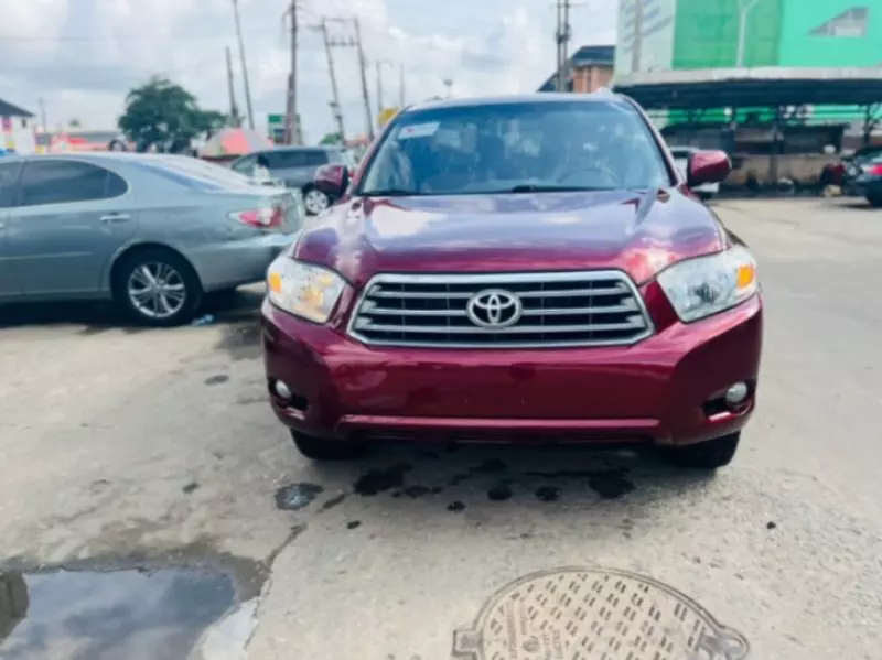 Toyota Highlander   - 2009
