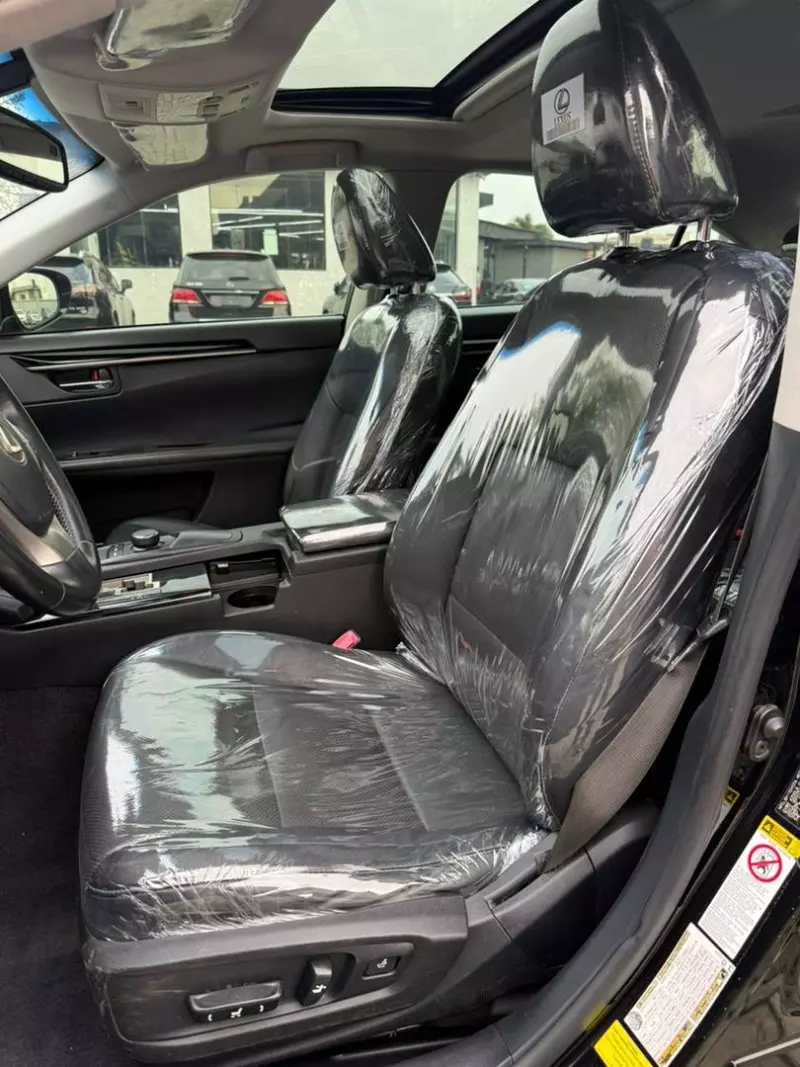 Lexus ES 350   - 2015