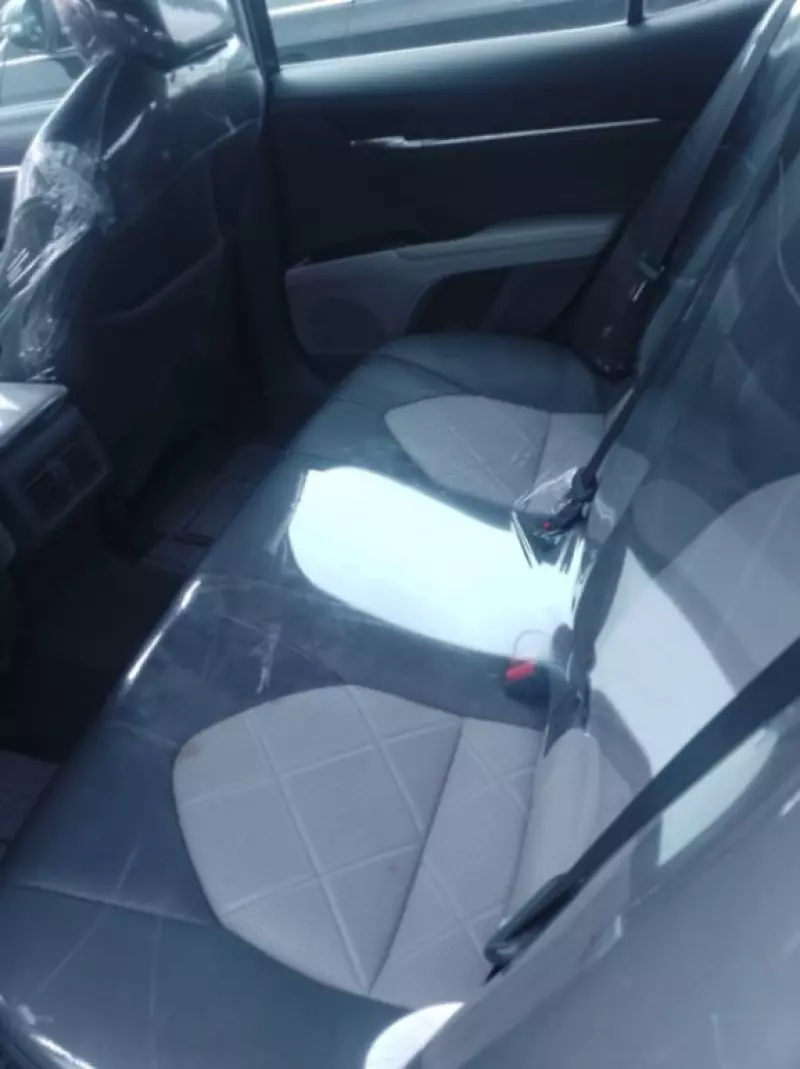 Toyota Camry   - 2018