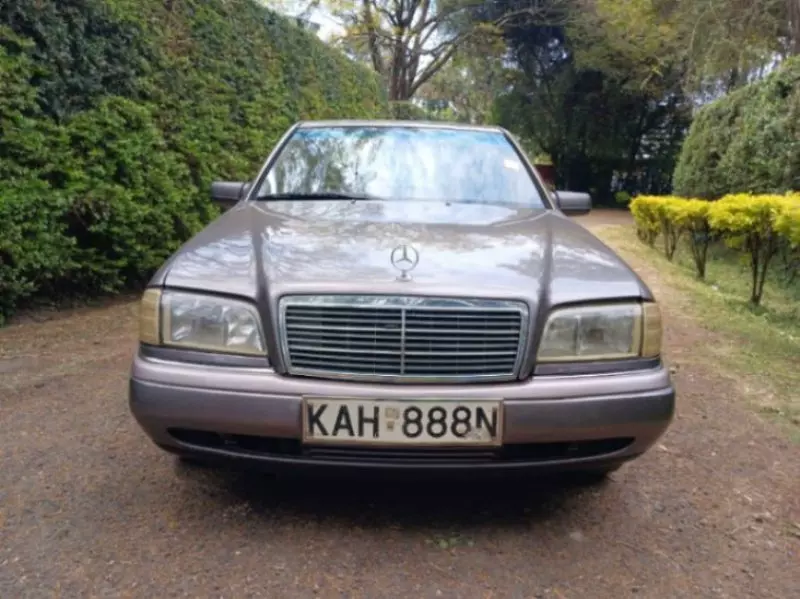 Mercedes-Benz C 220   - 1993