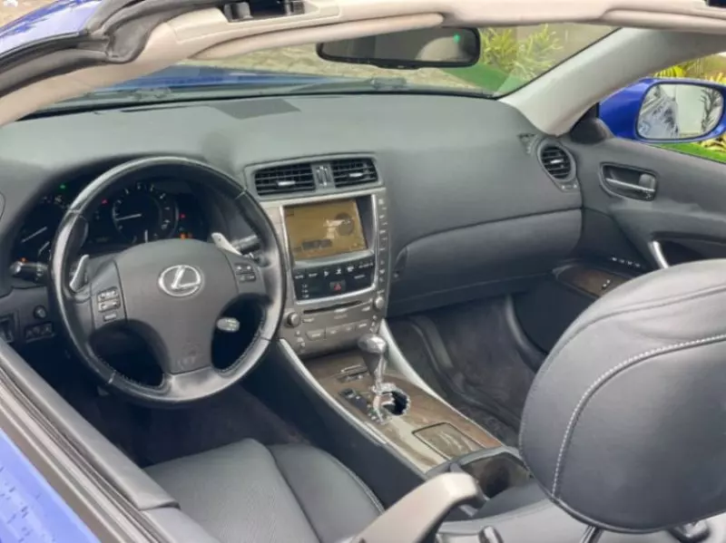 Lexus IS 350   - 2010