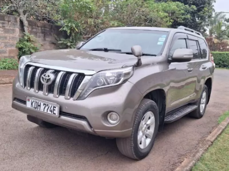TOYOTA Landcruiser Prado   - 2015