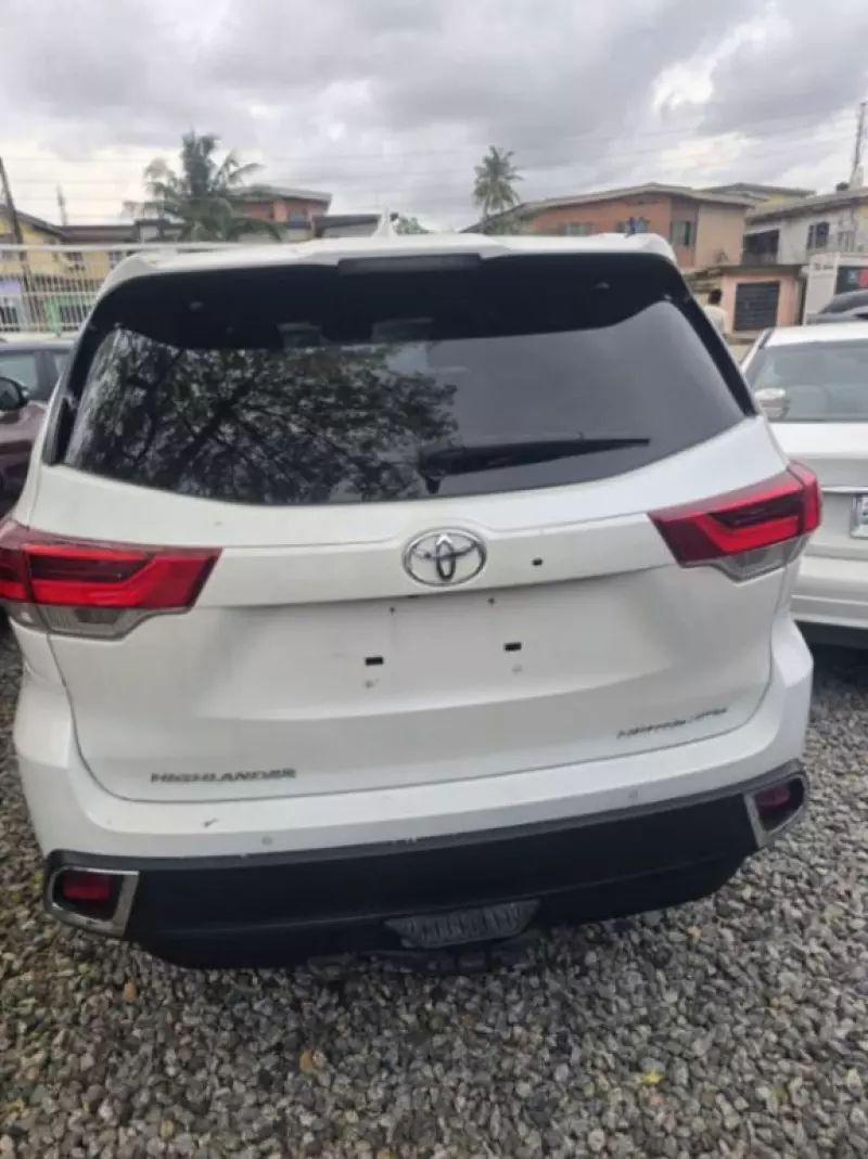 TOYOTA Highlander - 2019