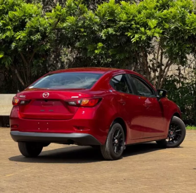 Mazda Demio   - 2021