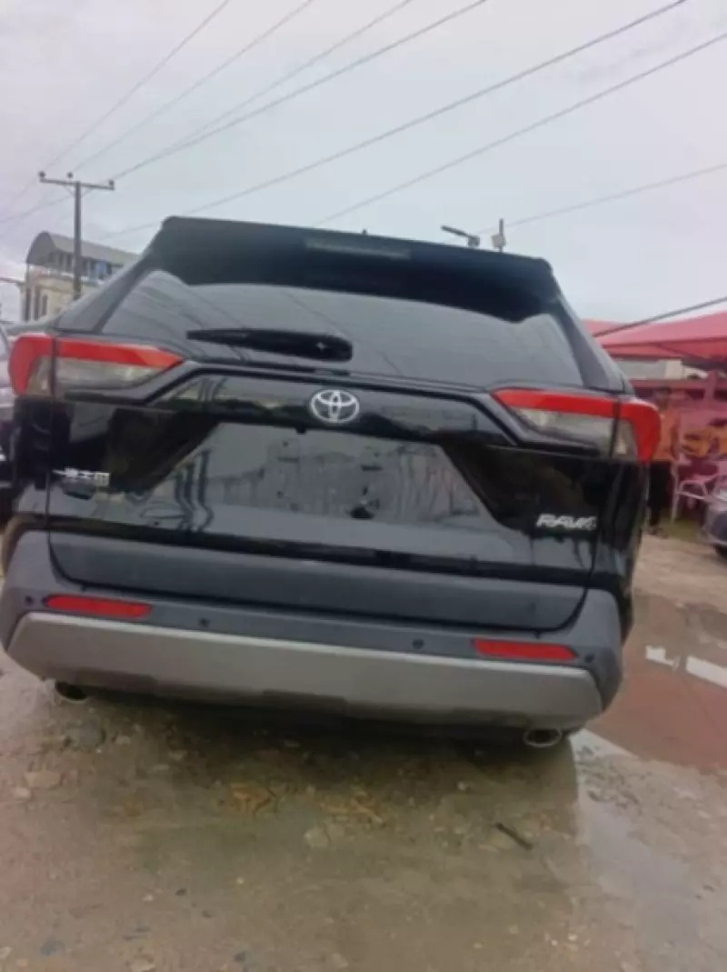 TOYOTA RAV4   - 2022