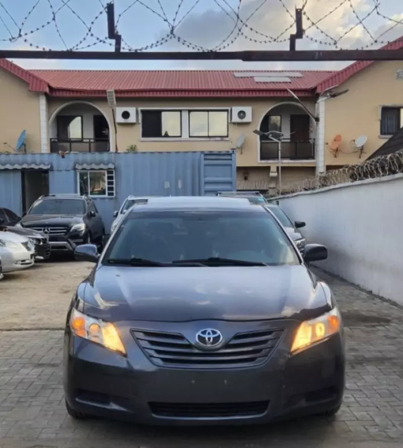 TOYOTA Camry - 2007