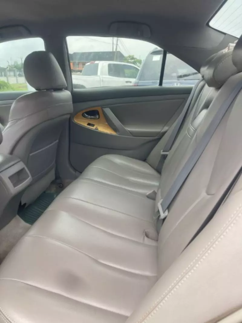 TOYOTA Camry - 2007