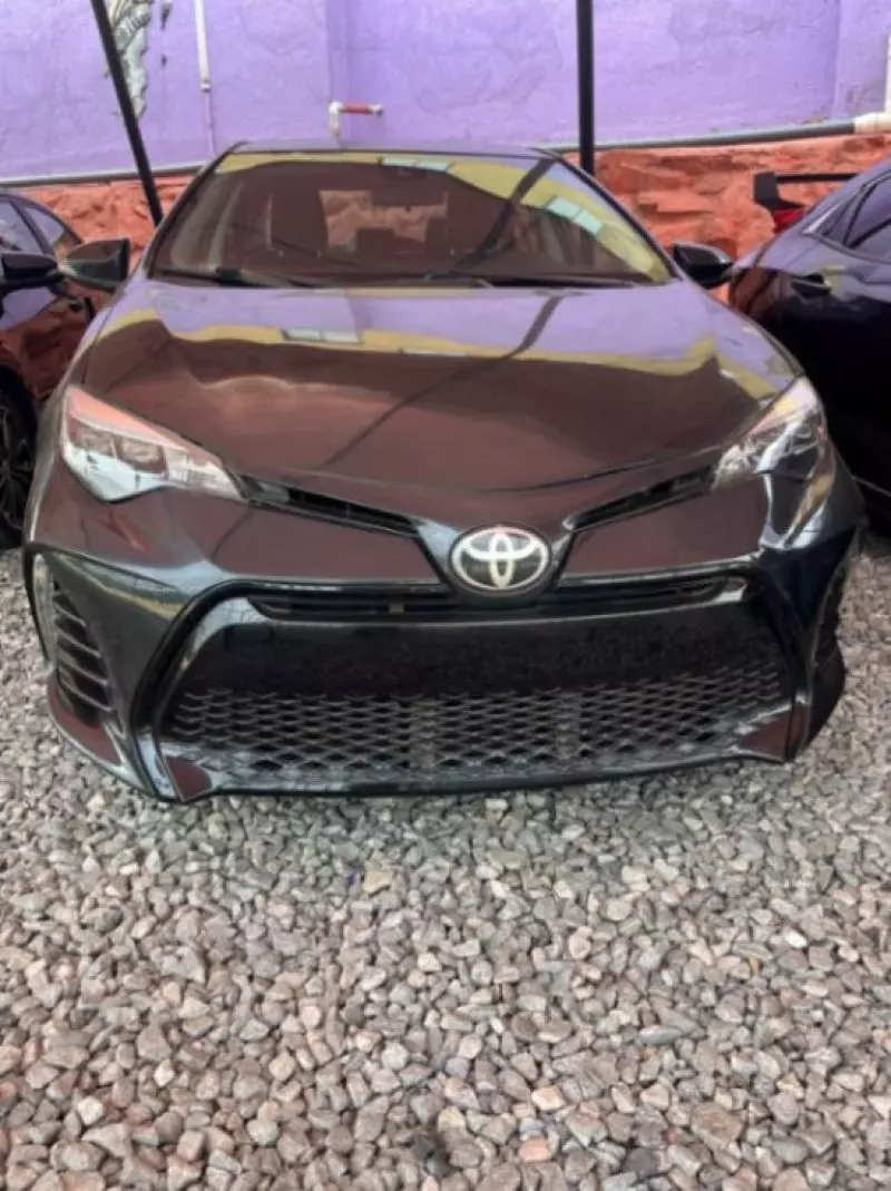 Toyota Corolla   - 2019