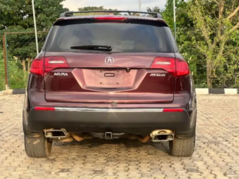 Acura MDX - 2010