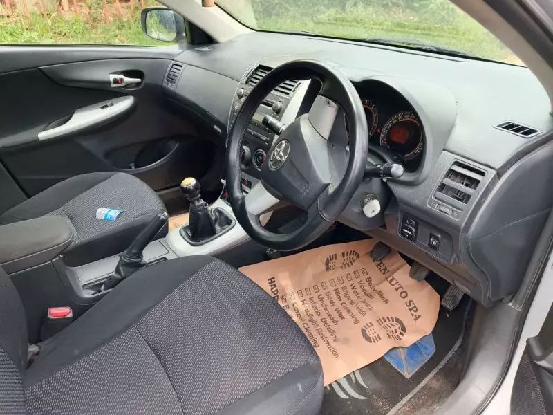 TOYOTA Corolla   - 2013