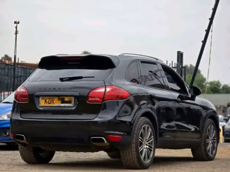 PORSCHE Cayenne   - 2013