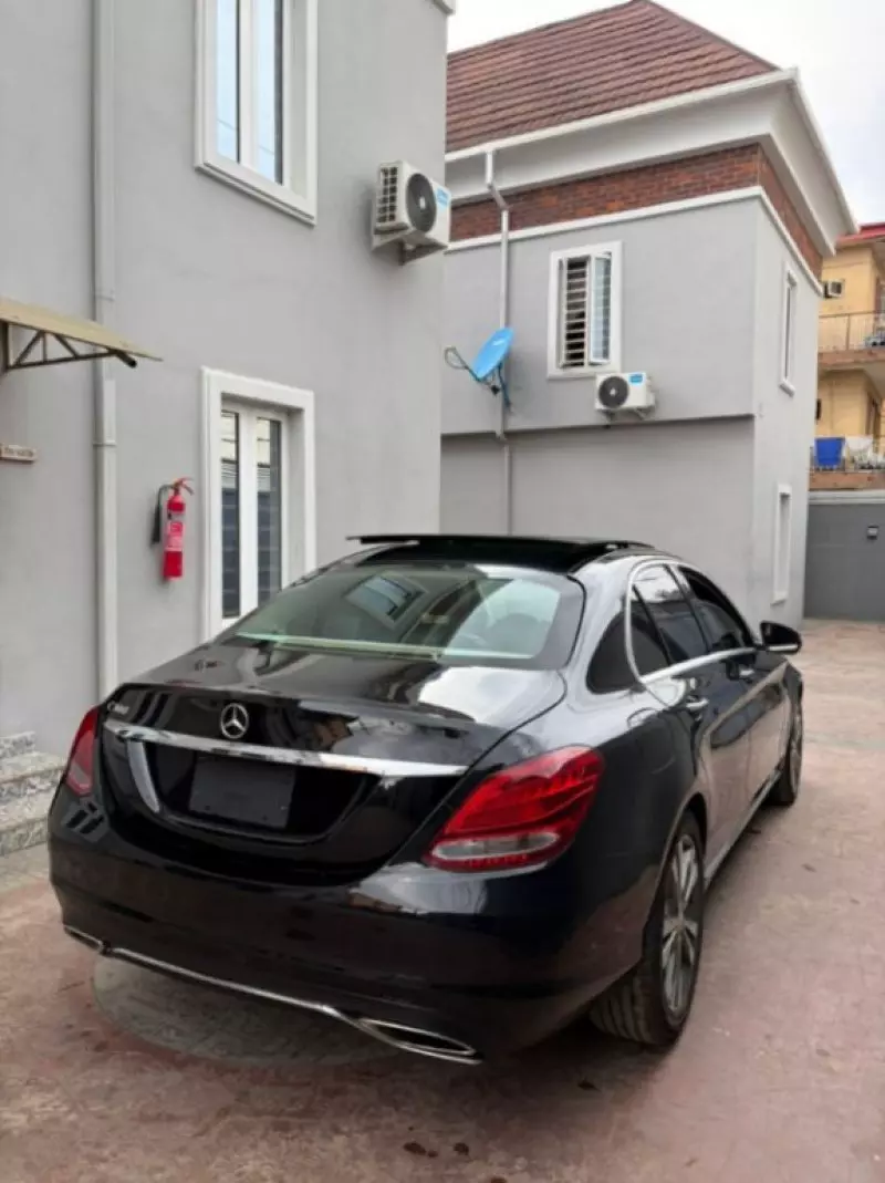 Mercedes-Benz C-Class   - 2015