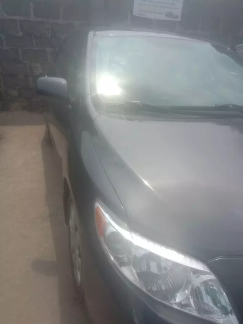 Toyota Corolla   - 2013