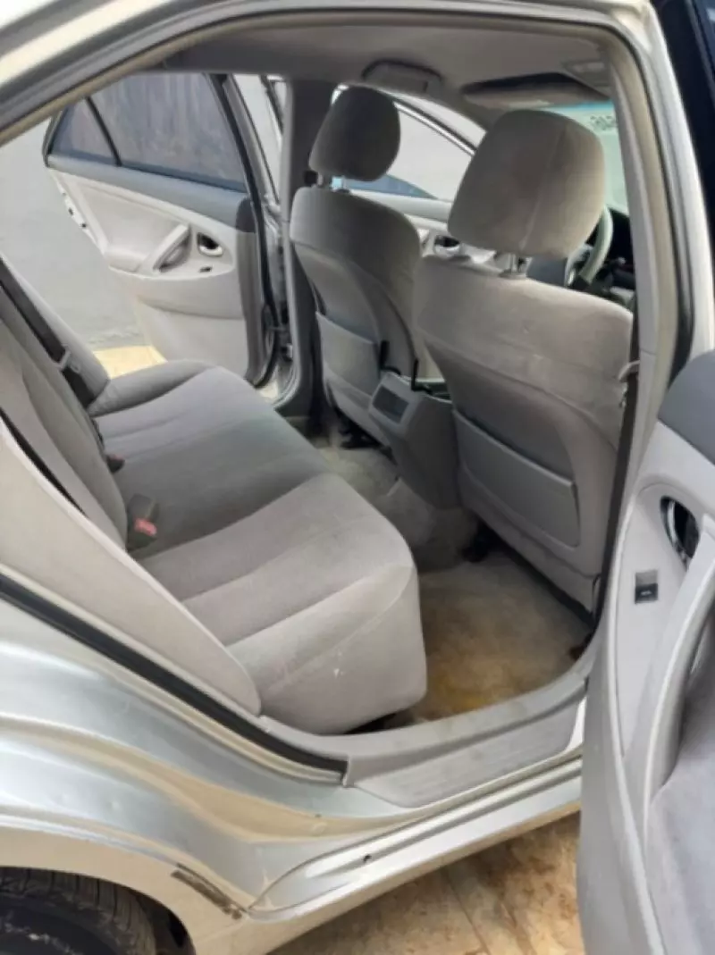 TOYOTA Camry   - 2010