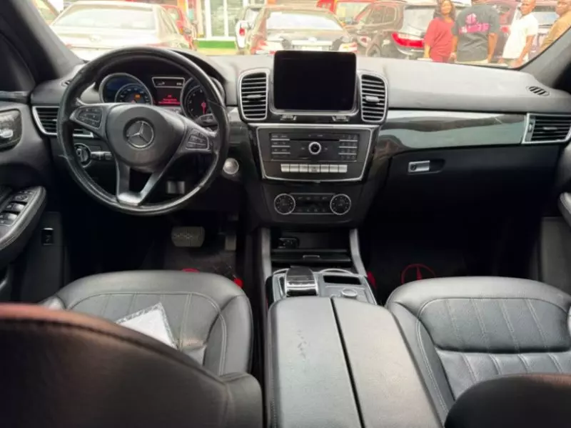 Mercedes-Benz GLE 350   - 2017