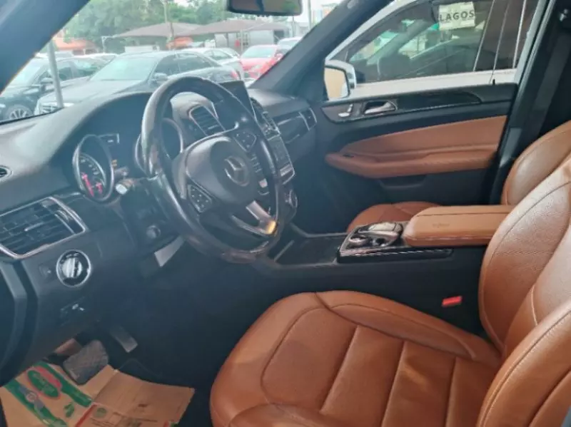 Mercedes-Benz GLE 350   - 2016