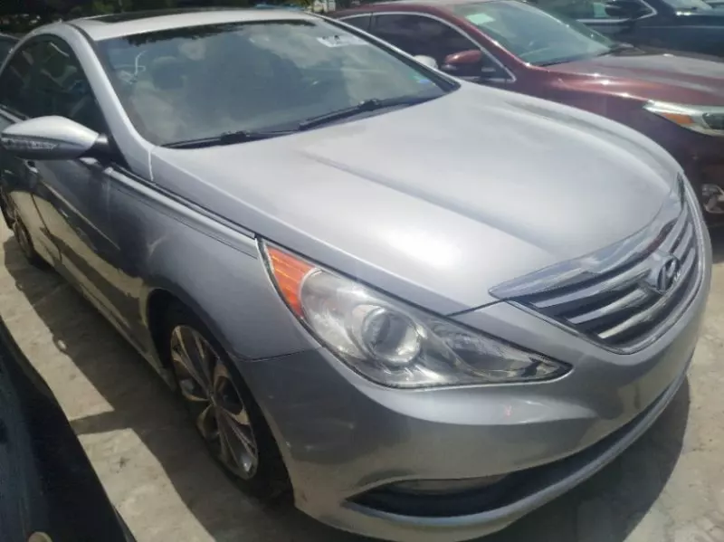 Hyundai Sonata - 2014