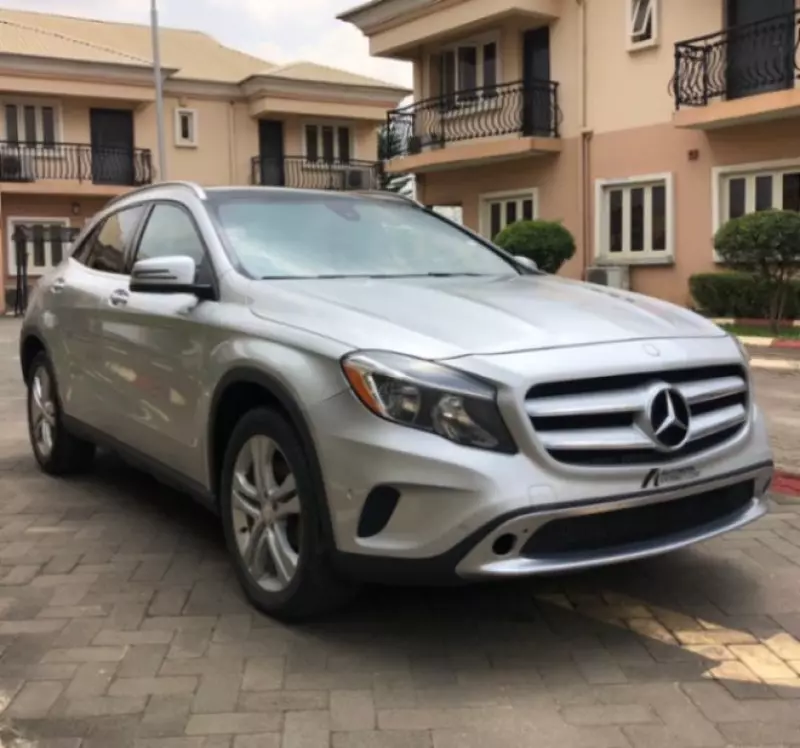Mercedes-Benz GLA 250   - 2016
