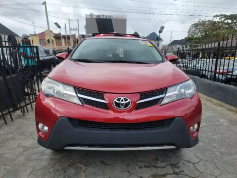 Toyota RAV 4 - 2013