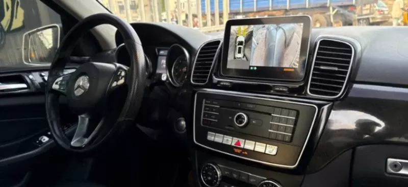 Mercedes-Benz GLE-Class   - 2016