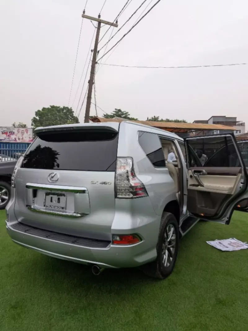 Lexus GX   - 2017