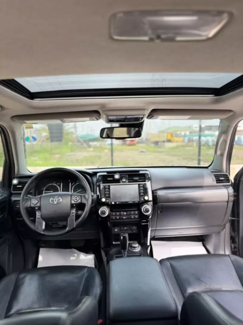 Toyota 4Runner   - 2020