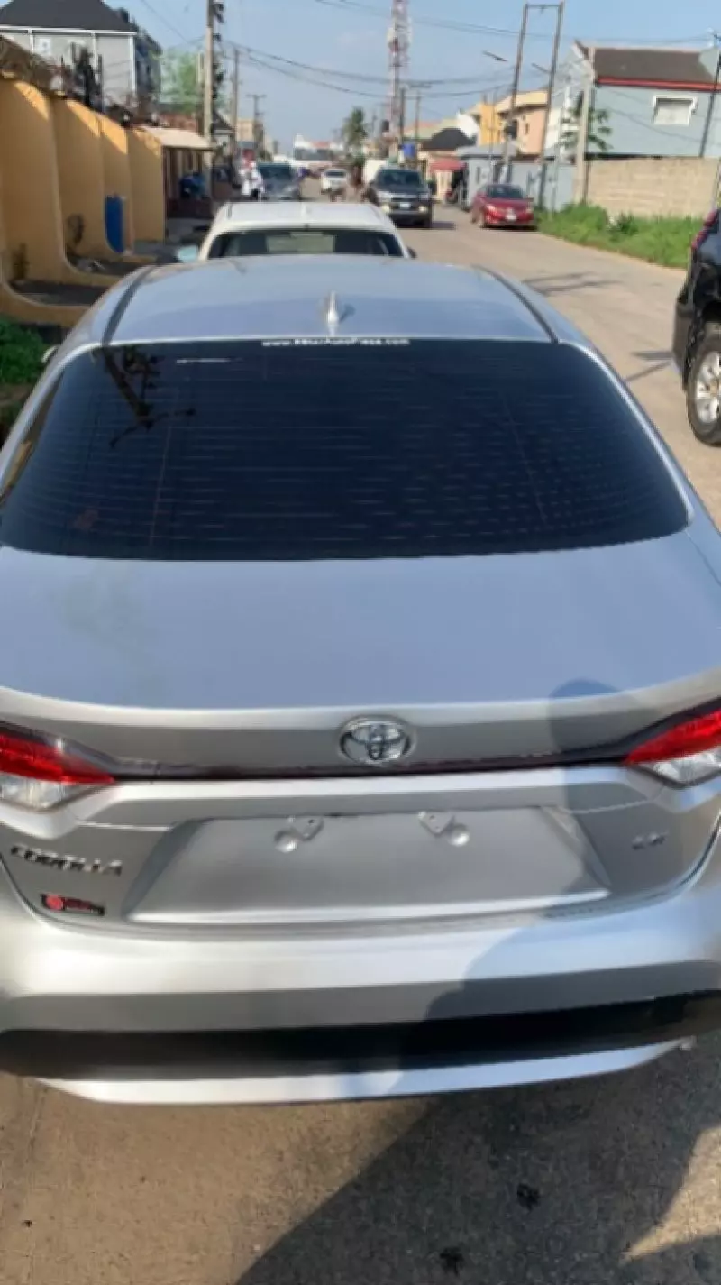 TOYOTA Corolla   - 2020