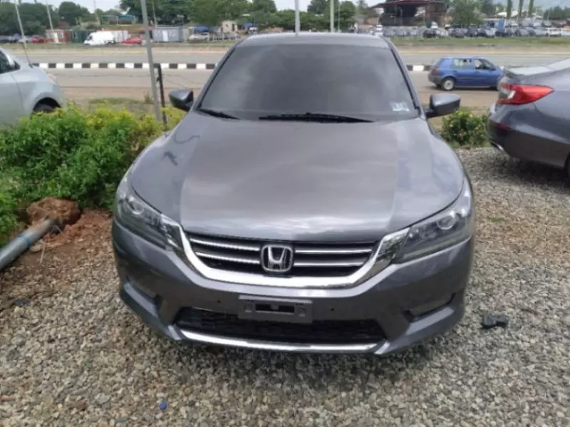 Honda Accord   - 2013