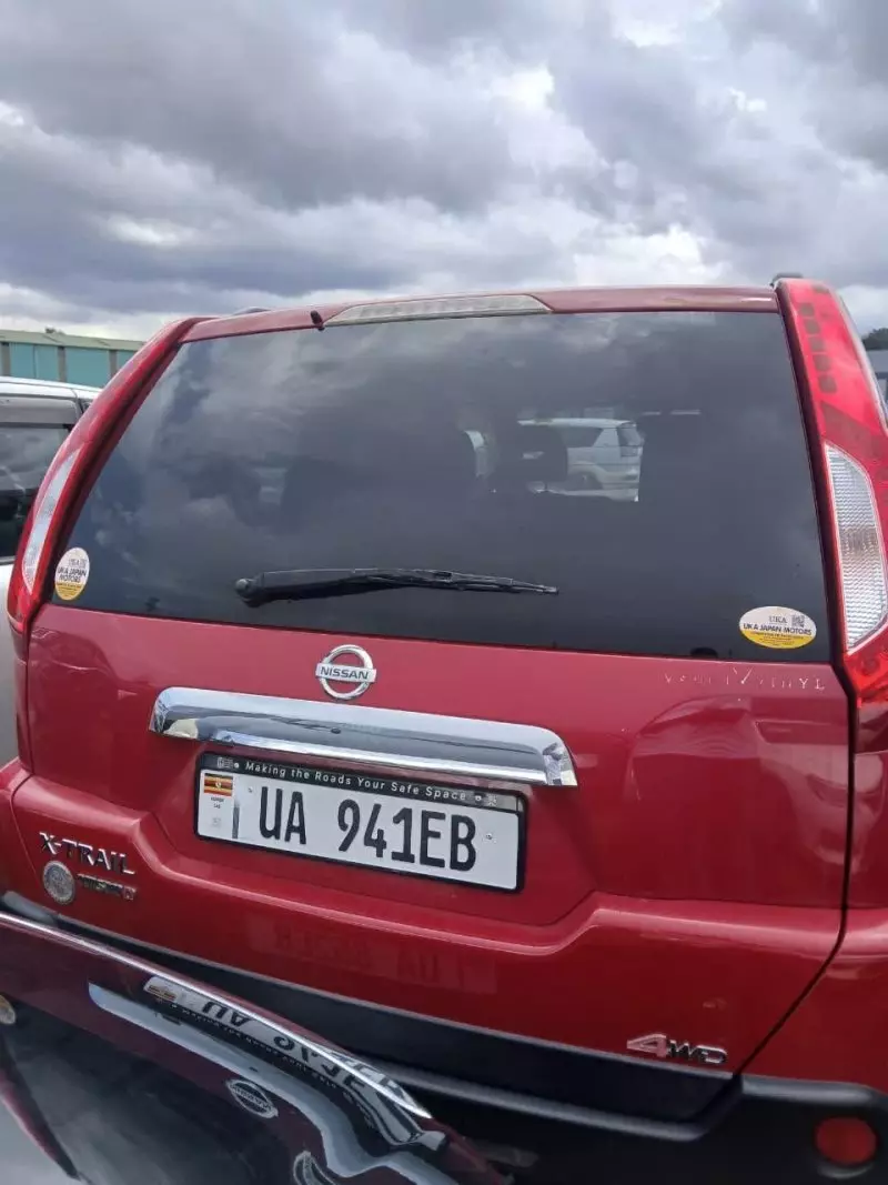 Nissan X-Trail - 2012