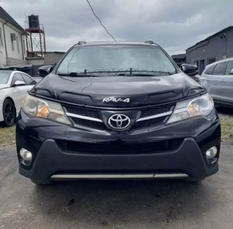 TOYOTA RAV4   - 2015