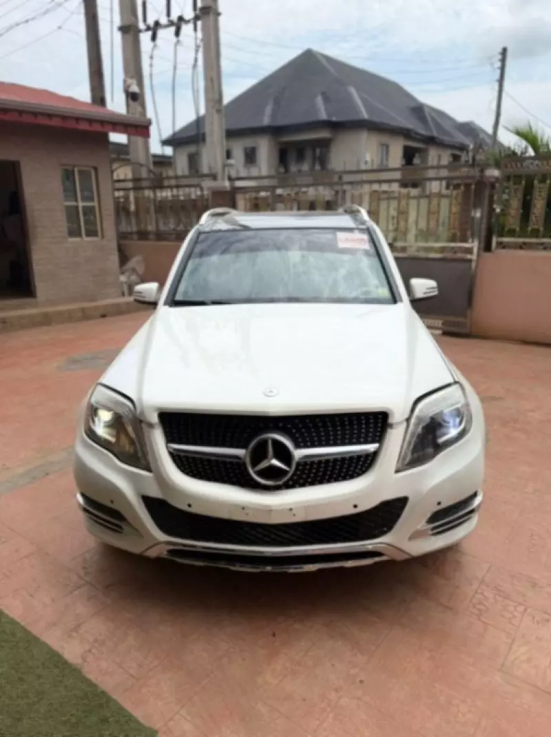 Mercedes-Benz GLK 350 - 2010