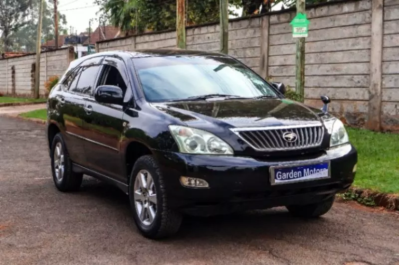 Toyota Harrier   - 2012