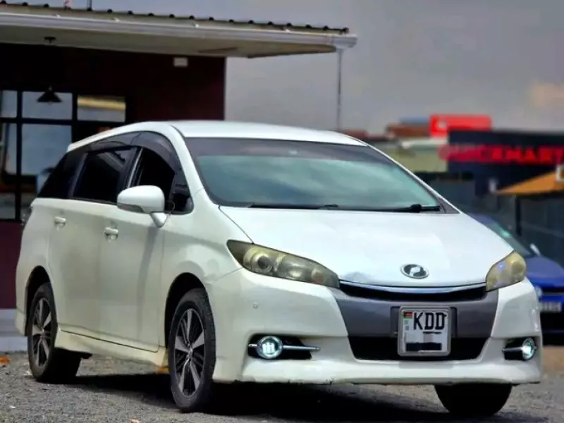 Toyota Wish   - 2014