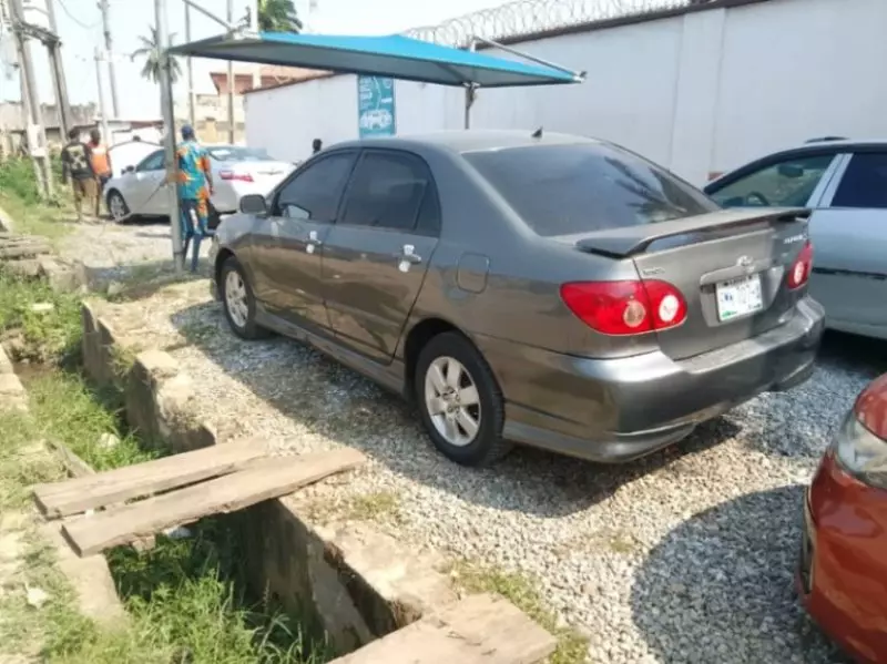 Toyota corolla   - 2007