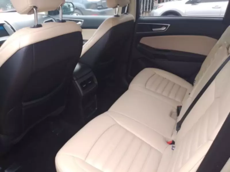 Ford Edge   - 2016