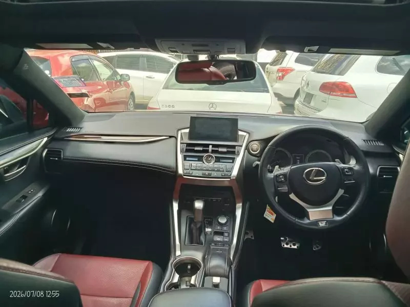 Lexus NX 200T - 2015