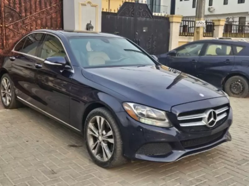 Mercedes-Benz C-Class   - 2015