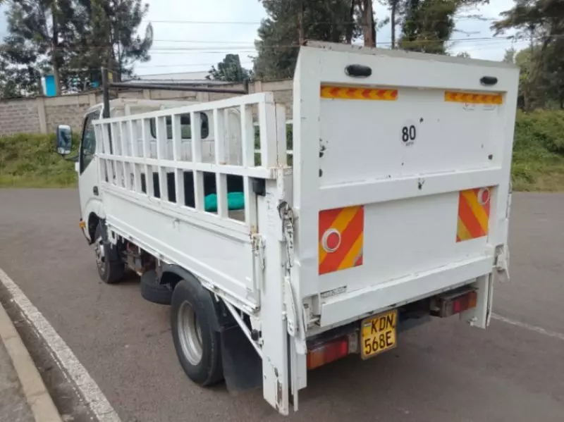 TOYOTA Dyna   - 2016