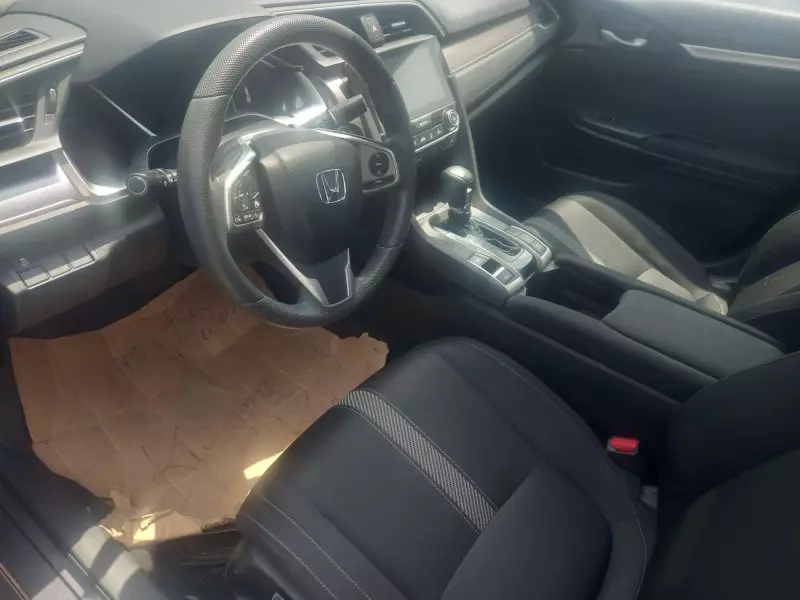 Honda Civic   - 2016