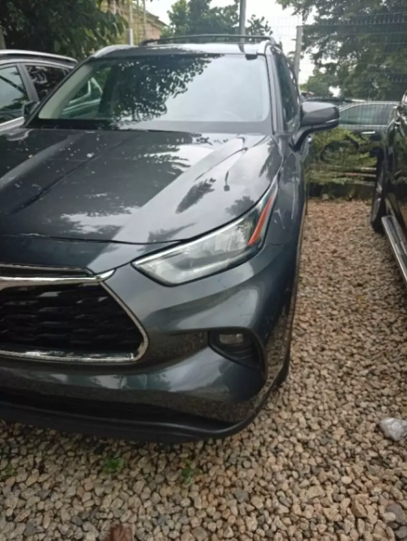 TOYOTA Highlander - 2023