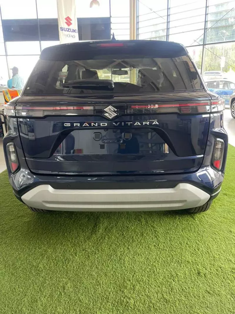 SUZUKI Grand Vitara   - 2025
