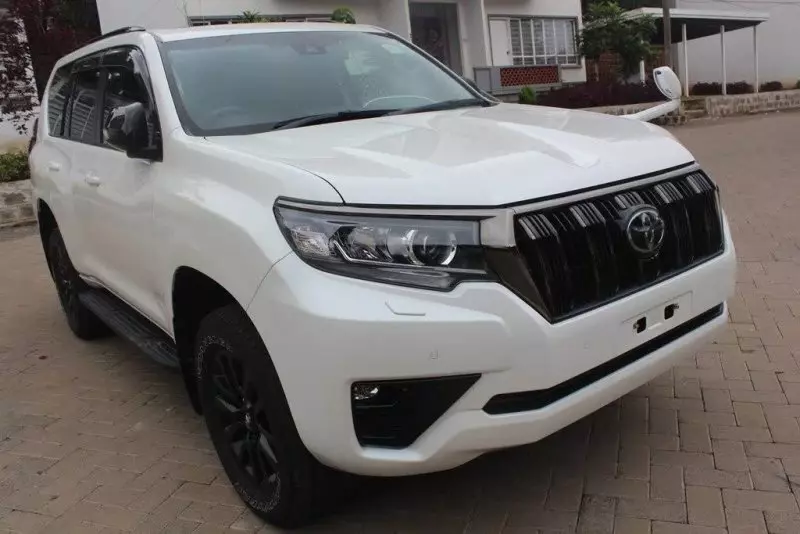 TOYOTA Landcruiser Prado   - 2021